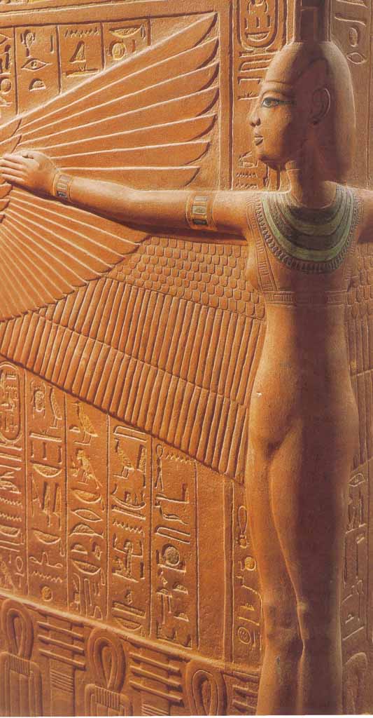 Саркофаг Тутанхамона из красного кварцита