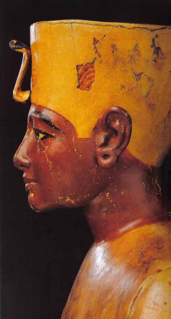 Статуя Тутанхамона