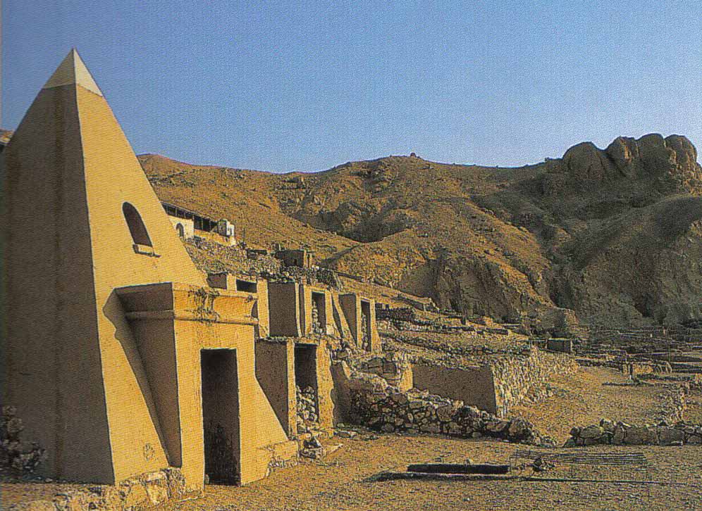 Гробницы поселка мастеров Дейр-эль-Медина